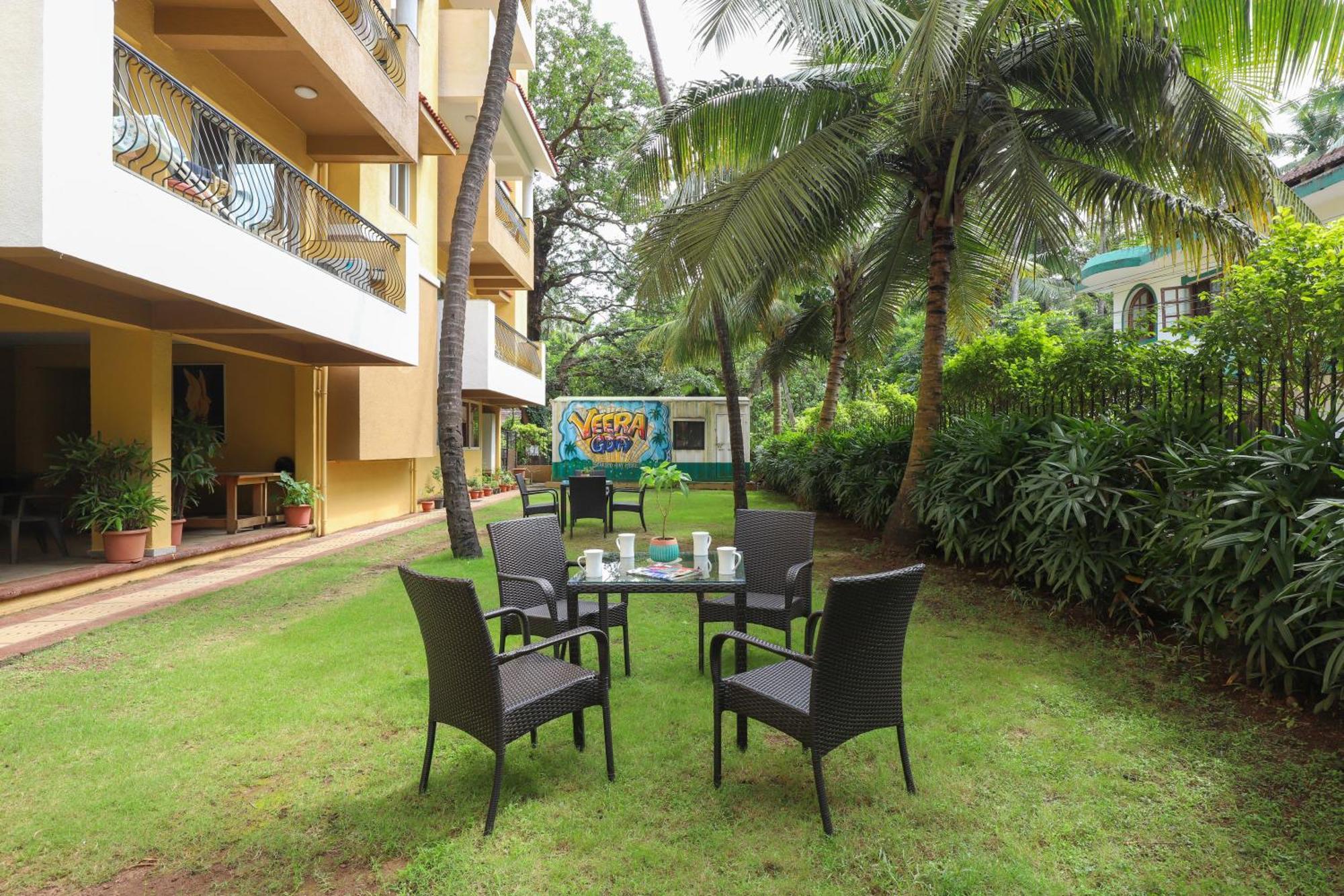 Veera Strand Park Serviced Apartments Near Calangute Buitenkant foto