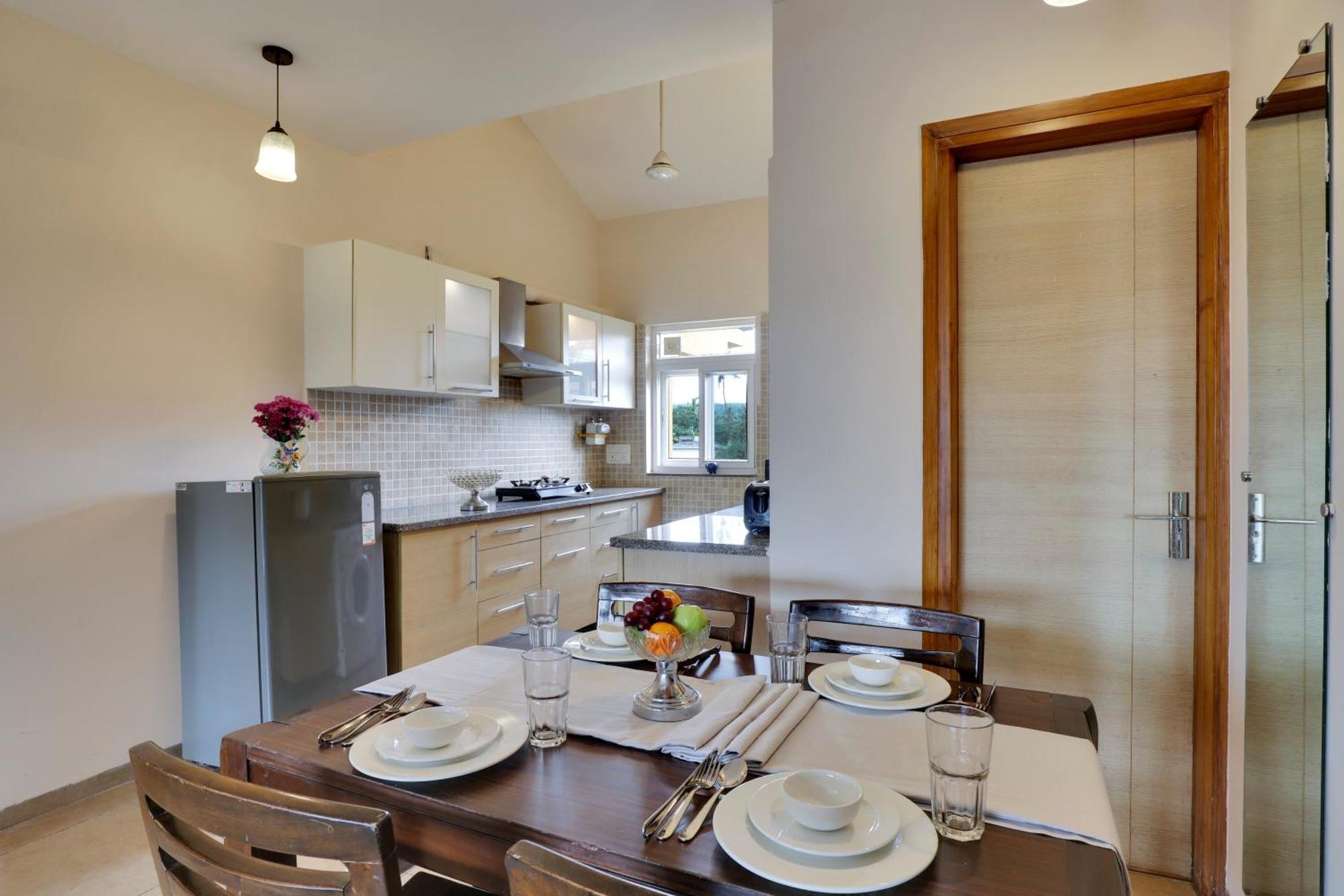 Veera Strand Park Serviced Apartments Near Calangute Buitenkant foto